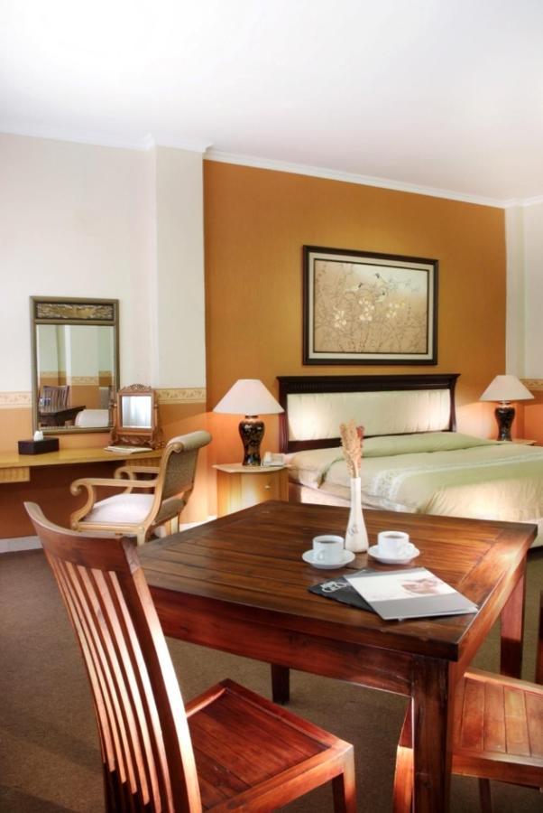 Umm Inn Hotel Маланг Екстер'єр фото